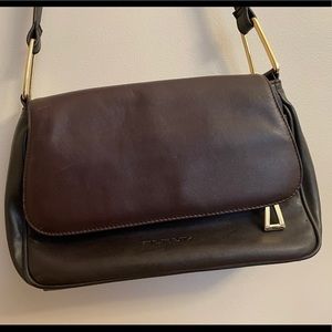 Sereta black leather and gold crossbody purse